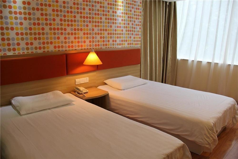 Home Inn Chengdu Kuanzhai Alley New City Square Kültér fotó