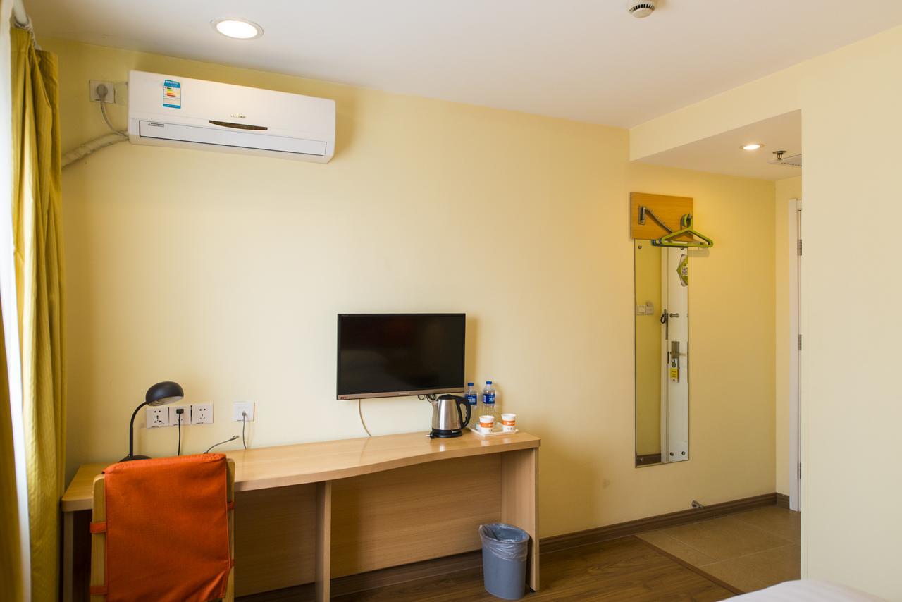 Home Inn Chengdu Kuanzhai Alley New City Square Kültér fotó